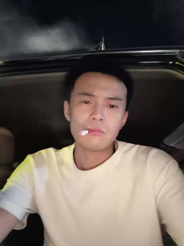 爱睡觉的土拨鼠的第一张照片--福鼎交友网