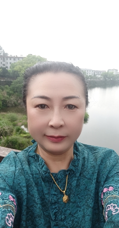 雨中情的第一张照片--福鼎交友网