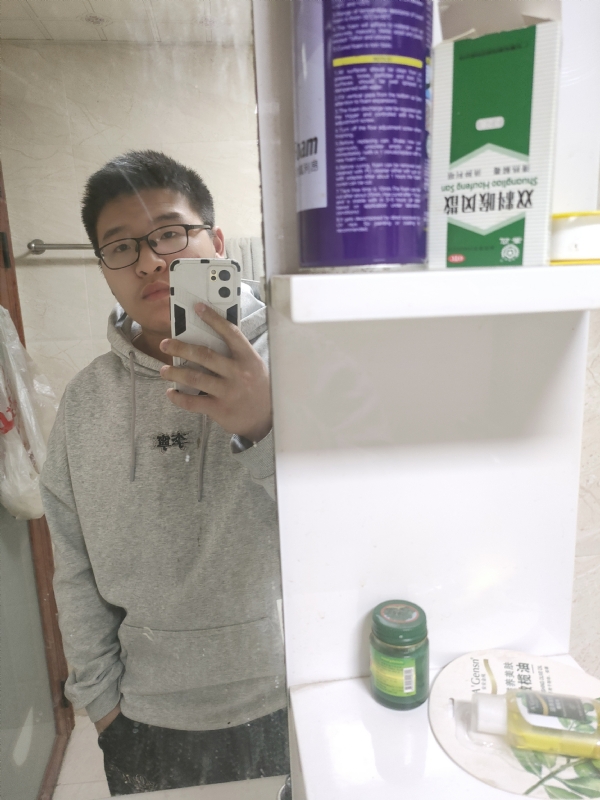 乌鸦坐飞机的第一张照片--福鼎交友网